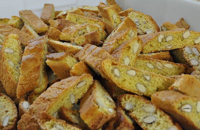 Cantuccini alle mandorle, Toscana